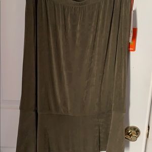 Hearts of Palm khaki green skirt NWT